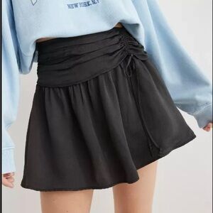aerie Black Ruched Waist Mini Skirt